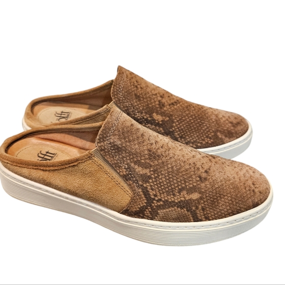 Sofft Women's Suede Leather‎ Slip-On Mule Sneakers. Size 8 - Picture 1 of 8